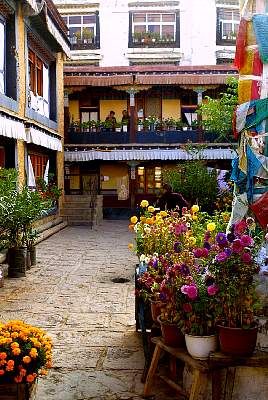 Kairen's_Tibet_149_2001-09-30 02.23.29 IMG_5136.JPG